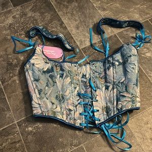 Brand new tapestry corset